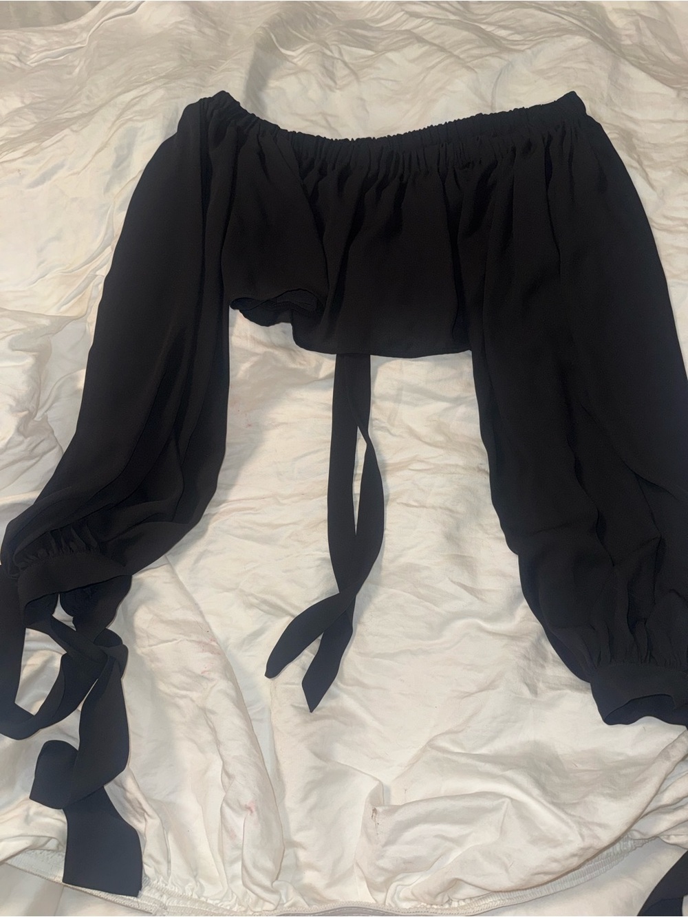 Chrissy Teigen x REVOLVE Wat Phra Top OS Black Off-Shoulder Crop Balloon Sleeve - Picture 6 of 12